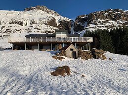 Ekra Glacier Lagoon