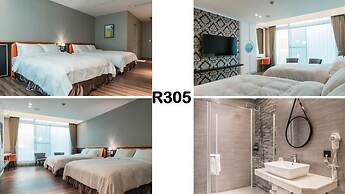 High Cloud International Business Hotel