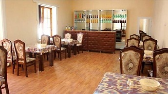 Daryo Hostel