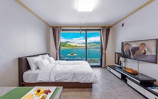 Ondadoro Hostel