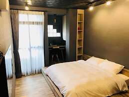 Lugang Back Inn