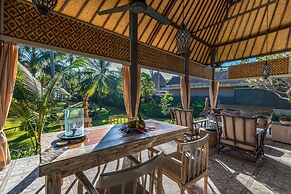 The Beach Villa