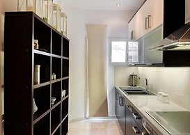 Acropolis Stylish Suite