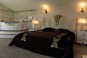Nevo Studios Otel