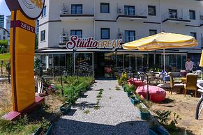 Nevo Studios Otel