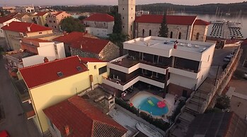 Basic Mansion