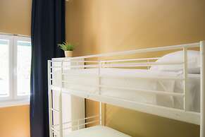Avenue Rooms & Suites - Hostel