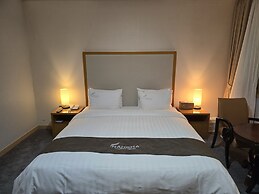 Narsha Hotel