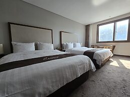 Narsha Hotel
