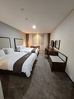 Narsha Hotel