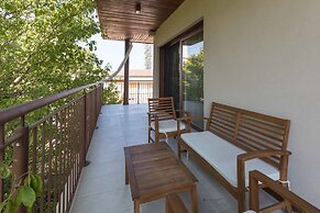 Tasso Apartments