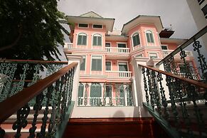 Hiranyakul House Riverside