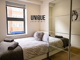 Luxury Reading Apartment