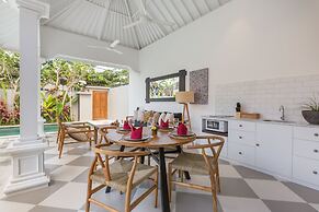 Villa CJ