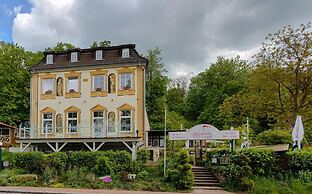 Strandhotel Buckow Resort & SPA