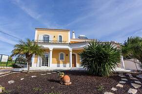 11 Villa Coelho by Pechao