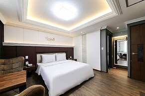 Stay Hotel