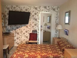 Edgware Bed and Breakfast