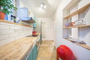 Design Apartments -  