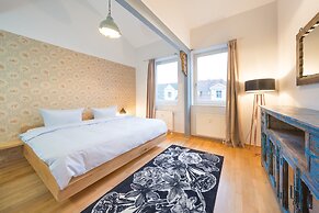 Design Apartments -  