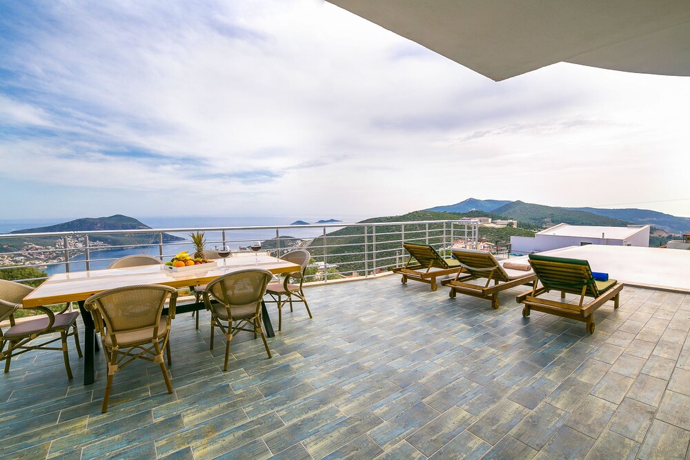 Villa Istanbul- Hill Villas Kalkan
