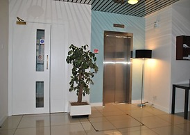 The Courtyard 10