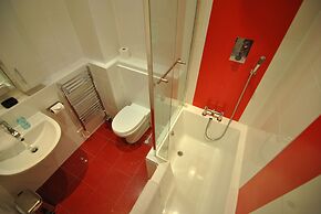 The Courtyard, Windsor, 2 Beds
