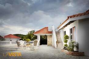 La Vista Villa Villa 5