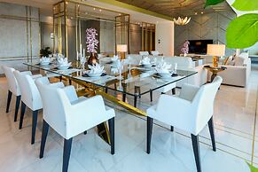 Centara West Bay Hotel & Residences Doha