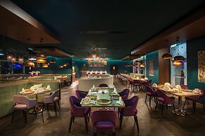 Centara West Bay Hotel & Residences Doha