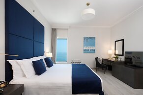 Centara West Bay Hotel & Residences Doha