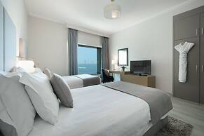 Centara West Bay Hotel & Residences Doha