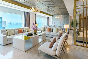 Centara West Bay Hotel & Residences Doha