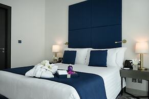 Centara West Bay Hotel & Residences Doha