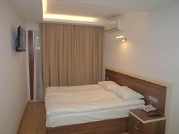 Merkez Otel