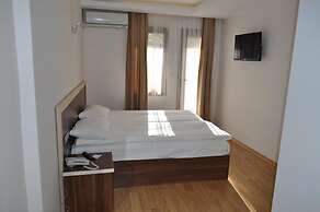 Merkez Otel