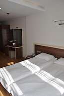Merkez Otel
