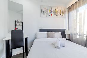 AYZ Ulises - Auto check-in property