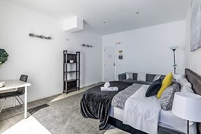 AYZ Juan de Mena - Auto check-in property