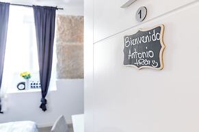 AYZ Juan de Mena - Auto check-in property