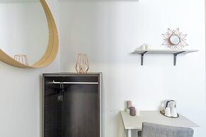 AYZ Juan de Mena - Auto check-in property