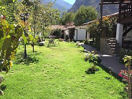 Casa Blanca Lodge