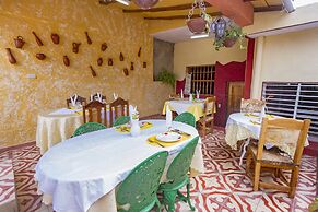 Hostal Dianelys - Hostel
