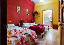 Hostal Dianelys - Hostel