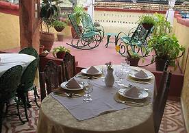Hostal Dianelys - Hostel