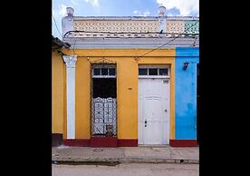 Hostal Dianelys - Hostel