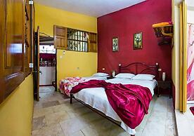 Hostal Dianelys - Hostel