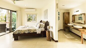 Cocobolo Beach Boutique Hotel
