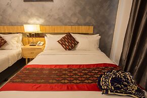 Adya Hotel Chenang