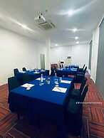Adya Hotel Chenang